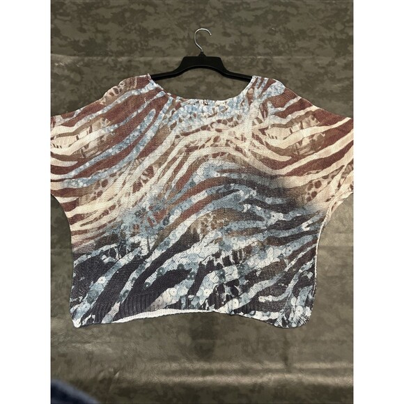 Gigi Moda Made In Italy Animal Print Wide sleeve Top Y2K Boho Artsy - Picture 6 of 9